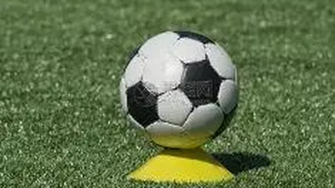 【星辉璀璨】双色球2025139期精准预测：复式8+2号码揭晓，揭秘你的幸运之光！